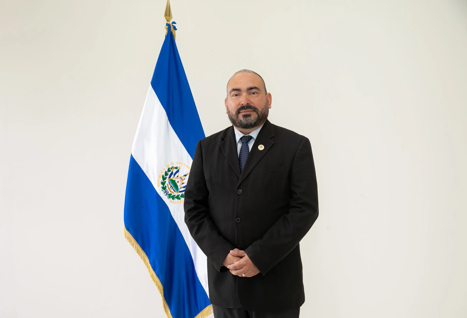 Rector del IEHES
